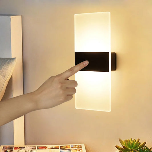 Smart Wall Lamp